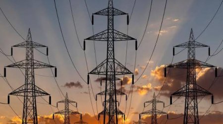 İran Azərbaycandan elektrik enerjisi idxalını artırdı