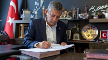CHP-dən istefa verib - Yeni partiya yaratdı