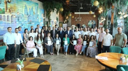 AQC Milli Mətbuat Günündə media nümayəndələri ilə görüş keçirib &ndash; FOTOLAR