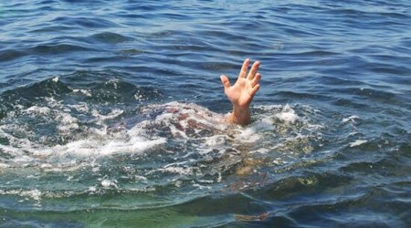 Boğulmaqda olan şəxs son anda xilas edildi