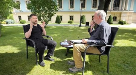 Zelenski qarşıdan gələn qışın çətin keçəcəyini bildirdi