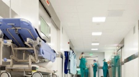 Bakıda küləkli havada 5 yaşlı uşaq xəsarət aldı