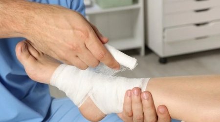 Alimlər dərin yaraların sağalmasını sürətləndirən "ağıllı" gel hazırladı