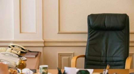 Daha bir poliklinikanın baş həkimi İŞDƏN ÇIXARILDI