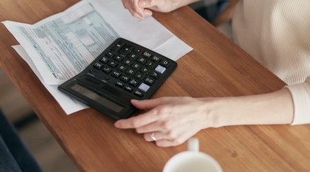 Sosial məzuniyyət kimlərə şamil edilir?