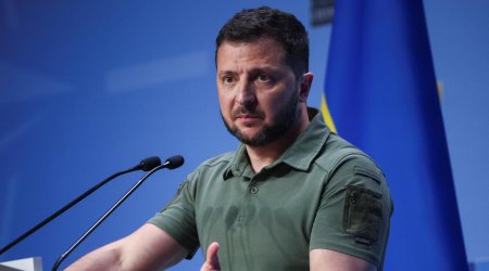 Zelenski Ukrayna Milli Təhlükəsizlik və Müdafiə Şurasının tərkibini DƏYİŞDİ