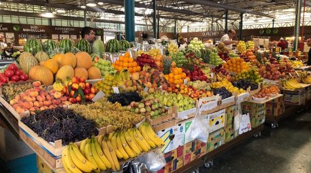 Bakıda ət qiymətinə satılan meyvə &ndash; FOTO