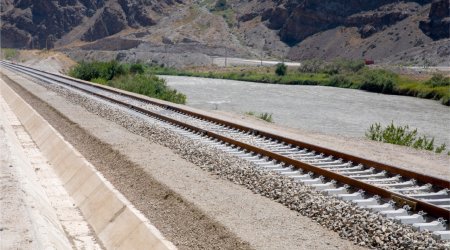 Naxçıvan dəmir yolu şəbəkəsi yenidən qurulur &ndash; FOTO/VİDEO
