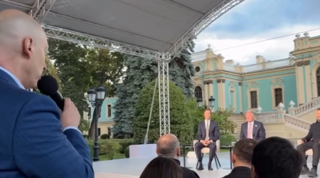 Qordonun Uitkofa Putinlə bağlı verdiyi sual müzakirə yaratdı -VİDEO