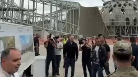 Diplomatlar Yeni Şuşa məscidinin tikintisi ilə tanış oldular &ndash; VİDEO