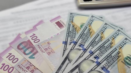 İki qonşu ölkədə dollar kəskin bahalaşdı &ndash; manatı nələr gözləyir?