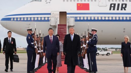 Çin Sədrini ABŞ-da Tramp və birinci xanım qarşıladı &ndash; FOTO-VİDEO