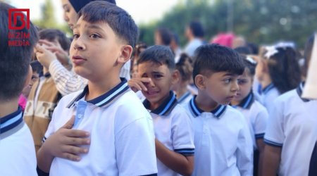 Dərsə ağlayaraq gedən uşaqların SİRRİ &ndash; Günah valideynlərdə imiş...