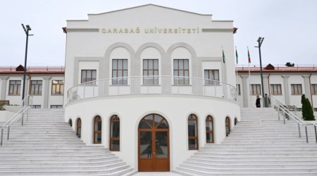 Qarabağ Universitetindən müəllimlə bağlı yayılan iddialara CAVAB