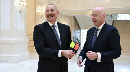 İlham Əliyevin FIFA prezidenti ilə görüşündən maraqlı FOTOLAR