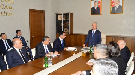Naftalanın icra başçısı kollektivə TƏQDİM OLUNDU