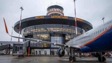 PUA hücumuna görə Moskva aeroportunda HƏYƏCANLI ANLAR – FOTO