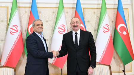 İlham Əliyev: “İran Prezidenti mənim kimi eyni qanı daşıyır, biz eyni dildə danışırıq”
