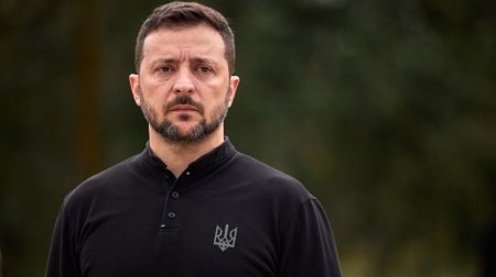 Zelenski “raşizm” terminini təsbit edən qanunu İMZALADI