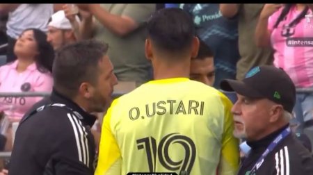 Luis Suares məğlub olduqları oyunda rəqibə tüpürdü – VİDEO