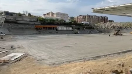 Xankəndi stadionu yenidən belə qurulur - VİDEO