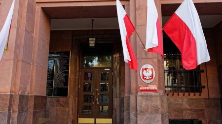Rusiyanın müvəqqəti işlər vəkili Polşa XİN-ə çağırıldı
