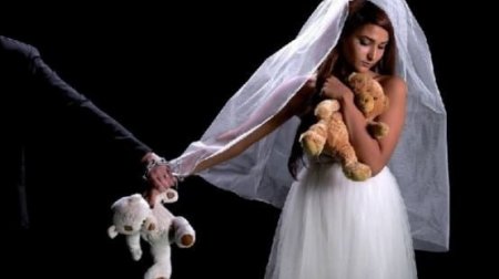 Nikah yaşına çatmayanları evliliyə məcbur edənləri hansı CƏZA GÖZLƏYİR?