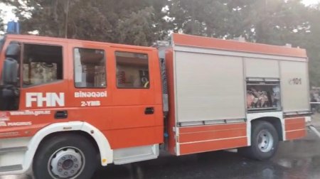 Xırdalanda çoxmərtəbəli binada YANĞIN: Sakinlər təxliyə edildi - FOTO