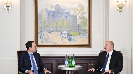 İlham Əliyev Nyu-Yorkda “Blackstone” şirkətinin prezidenti ilə görüşüb - FOTO