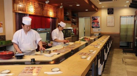 Bakıda məşhur suşi restoranında nöqsanlar AŞKARLANDI - FOTO