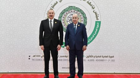 İlham Əliyevdən Əlcəzair Prezidentinə MƏKTUB