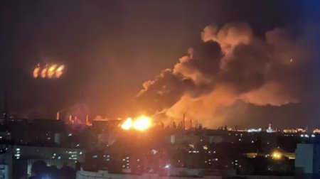 Ukrayna Saratovda neft emalı zavodunu vurdu - VİDEO