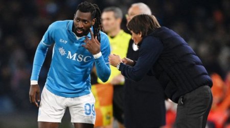 “Napoli”nin daha bir futbolçusu “Qarabağ”a qarşı OYNAMAYACAQ