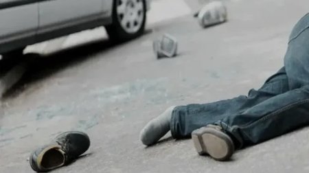 Abşeronda maşın piyadanı vurub öldürdü