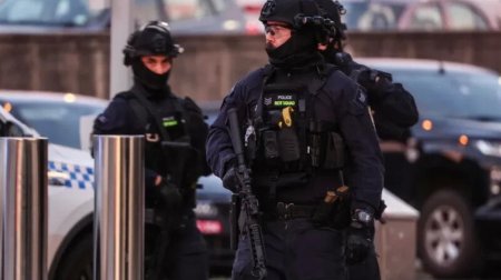 Sidneydə çimərlikdəki atışma ilə bağlı 3-cü şübhəli də SAXLANILDI