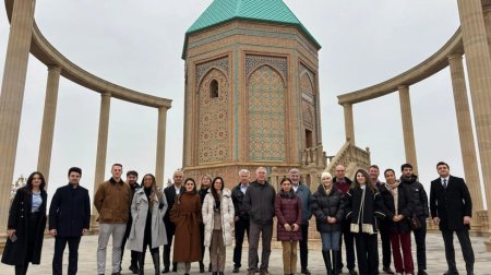 Britaniyanın Azərbaycan üzrə ticarət elçisi Naxçıvana getdi - FOTO