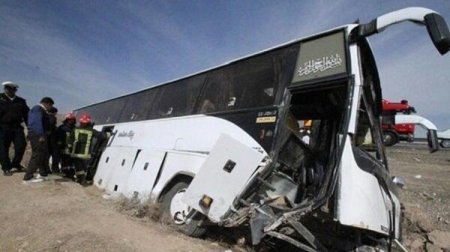 İranda avtobus aşdı - 13 ölü, 11 yaralı var