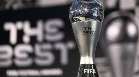 FİFA seçimləri: Dünyada ilin ən yaxşı qapıçısı o oldu - FOTO