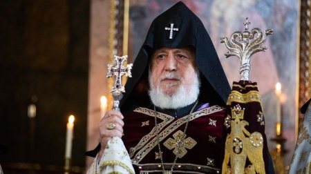 Ermənistanda II Qareginin istefası tələbi ilə imza toplanır &ndash; QARŞIDURMA BÖYÜYÜR