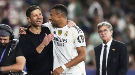 Meydanda ən çox vaxt keçirən futbolçular KİMLƏRDİR?