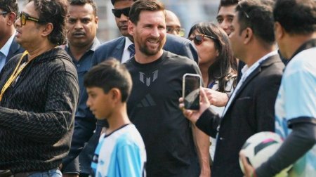 Messi Hindistandan milyon dollarlıq hədiyyə ilə qayıtdı - FOTO