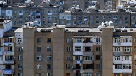 Köhnə binalarda yaşayanların NƏZƏRİNƏ &ndash; &ldquo;Ev pulu&rdquo; ARTIRILIR?