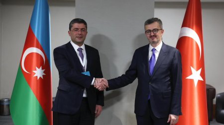 Əhməd İsmayılov Burhanettin Duranla görüşdü &ndash; FOTO