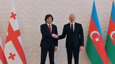 Gürcüstanın Baş naziri Prezident İlham Əliyevi TƏBRİK ETDİ