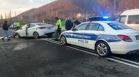 İsmayıllıda qəza olub, qadın sürücü xəsarət alıb - FOTO/VİDEO