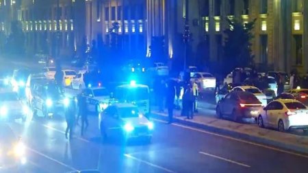 Heydər Əliyev prospektində ağır qəza: Xəsarət alanalar var &ndash; VİDEO