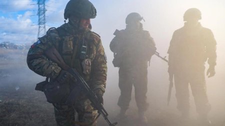 Rusiya ordusu Donetskdə yaşayış məntəqəsini nəzarətə götürdü