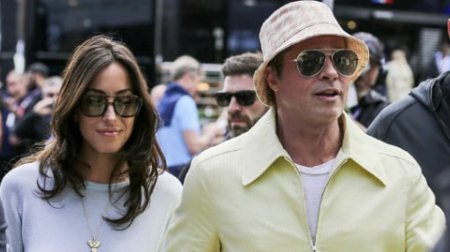 Bred Pitt özündən 29 yaş kiçik sevgilisi ilə - FOTO/VİDEO