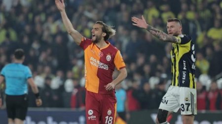 "Qalatasaray" futbolçusu ilə SAĞOLLAŞIR