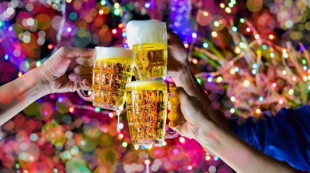 Alkoqollu içkinin AZI OLMUR